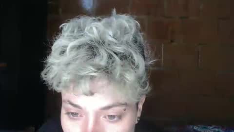 Megan and sophi online show from 7, 4, 2026