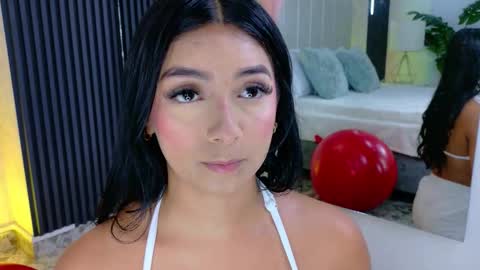 Carolina Paez online show from 6, 3, 2026