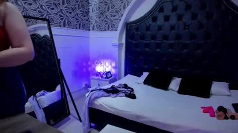 Snapshot of megan_jall chatting on 21, 11, 2025 megan_jall online show from 21, 11, 2025