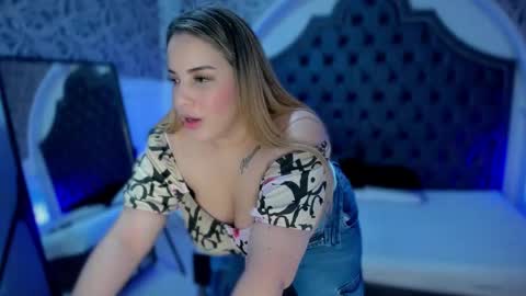 Snapshot of megan_jall chatting on 12, 1, 2026 megan_jall online show from 12, 1, 2026