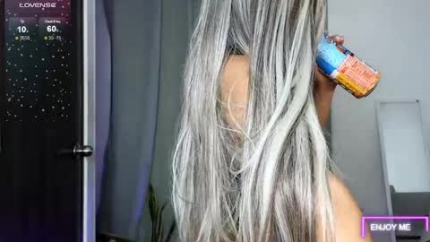 Megan online show from 28, 5, 2026