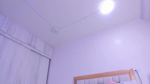 megan online show from 21, 11, 2025