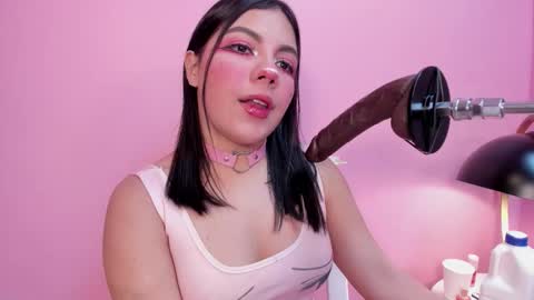 Megan  online show from 17, 12, 2025