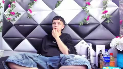 Snapshot of megan_thompsonn_ chatting on 18, 10, 2025 megan_thompsonn_ online show from 18, 10, 2025