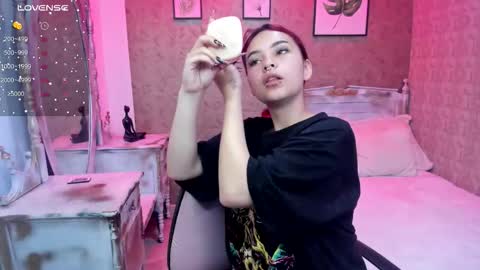 Megan online show from 5, 12, 2025