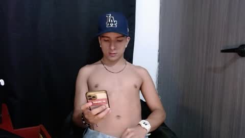 Snapshot of meganfoxvip chatting on 8, 4, 2026 Megan online show from 8, 4, 2026