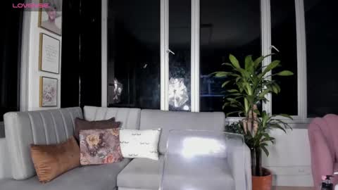 Snapshot of megann__sweet chatting on 9, 2, 2025 Mara online show from 9, 2, 2025