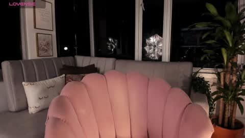 Snapshot of megann__sweet chatting on 19, 2, 2025 Mara online show from 19, 2, 2025