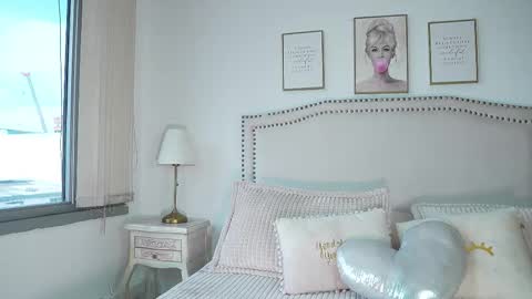 Snapshot of megann__sweet chatting on 5, 12, 2025 Mara online show from 5, 12, 2025