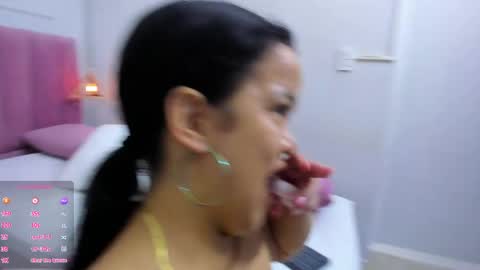 Megan  online show from 30, 3, 2026