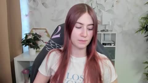 Snapshot of meganx_candy chatting on 3, 2, 2025 Megan online show from 3, 2, 2025