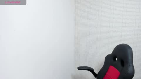 M E G A N  online show from 23, 9, 2025