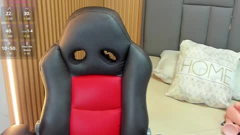 M E G A N  online show from 14, 11, 2025