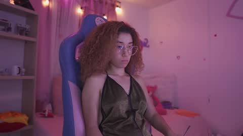 Meggan online show from 13, 12, 2024