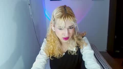 Snapshot of meghan_devil_ chatting on 5, 3, 2026 meghan_devil_ online show from 5, 3, 2026