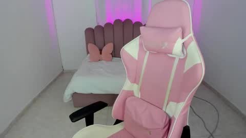 Snapshot of meghan_russo07 chatting on 8, 3, 2026 Meghan online show from 8, 3, 2026