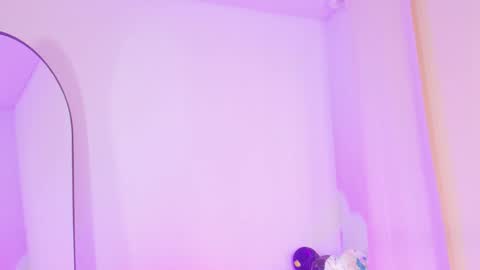 meghanallen_ online show from 20, 11, 2025