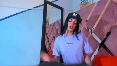 meghanqueen__ online show from 21, 3, 2026