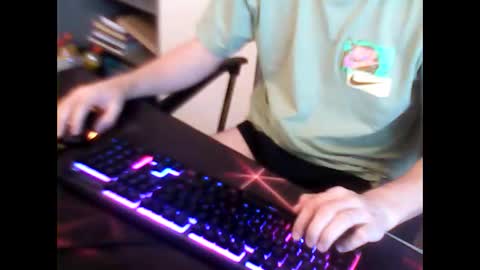 Snapshot of meks5544 chatting on 31, 12, 2024 meks5544 online show from 31, 12, 2024