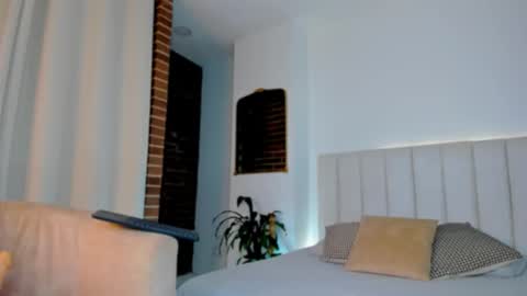 melanie_diaz online show from 20, 2, 2026