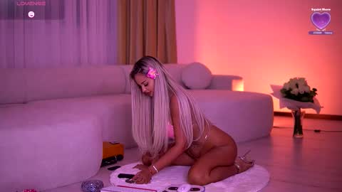 OF melanielexxx online show from 3, 3, 2026