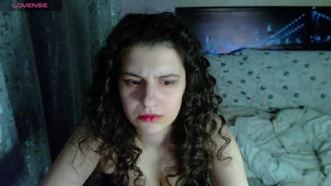 Melanie Milena online show from 4, 1, 2025