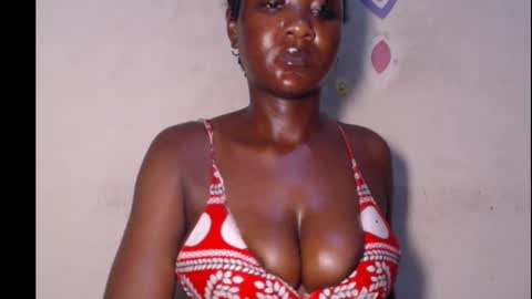Snapshot of melanin_coco chatting on 11, 10, 2025 Bene online show from 11, 10, 2025