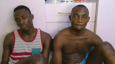 MEDDY AND Faizal online show from 5, 3, 2025