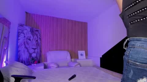 MelanyLuv online show from 5, 11, 2025