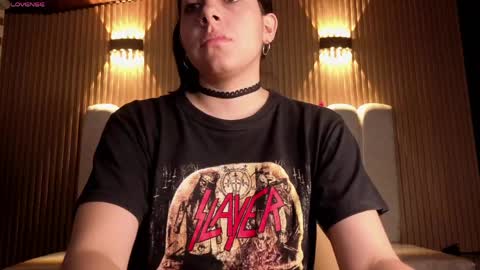 melanny_petite online show from 1, 4, 2026