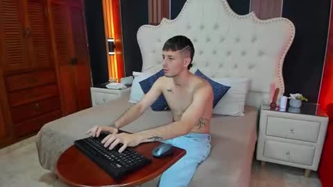 MelanyANDjacob online show from 25, 2, 2026