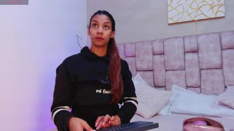 Melany online show from 30, 4, 2026