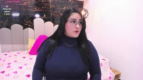 Snapshot of meliisa_sweet chatting on 11, 10, 2025 melisa online show from 11, 10, 2025