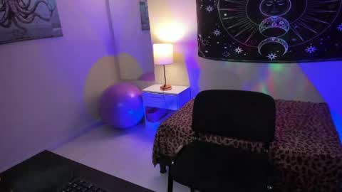 Melina Hope online show from 28, 5, 2026