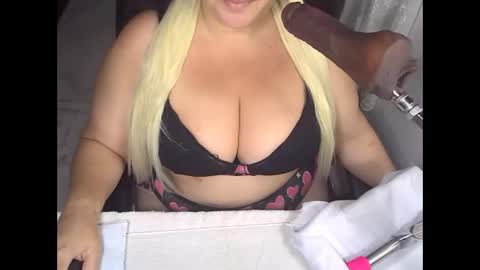 alissaalissa0818 online show from 20, 3, 2026