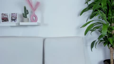 Melissa online show from 14, 2, 2025