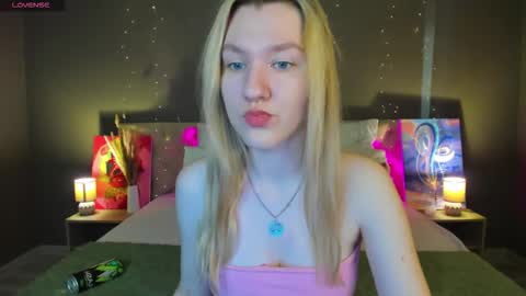 melissa_moooree online show from 25, 10, 2025