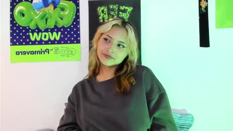 Snapshot of melissa_noir chatting on 18, 1, 2026 melissa_noir online show from 18, 1, 2026