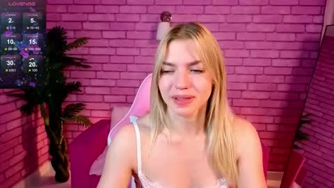 melissachristal online show from 18, 10, 2025