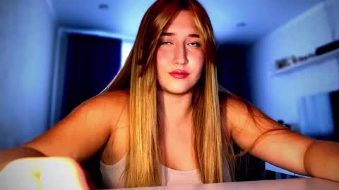 Snapshot of melissalii chatting on 10, 10, 2025 melissalii online show from 10, 10, 2025