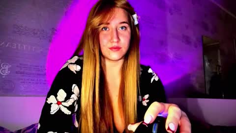 Snapshot of melissalii chatting on 25, 10, 2025 melissalii online show from 25, 10, 2025