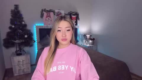 Snapshot of melissalorens chatting on 15, 12, 2024 Melissa online show from 15, 12, 2024