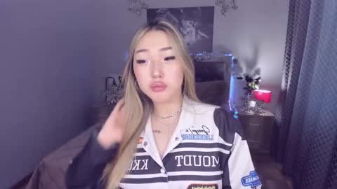 Snapshot of melissalorens chatting on 17, 12, 2024 Melissa online show from 17, 12, 2024