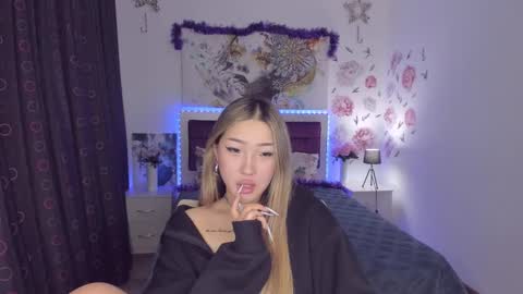 Snapshot of melissalorens chatting on 8, 1, 2025 Melissa online show from 8, 1, 2025