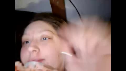 Snapshot of melissanicole87 chatting on 3, 2, 2026 HotMomma online show from 3, 2, 2026