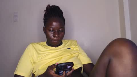 Snapshot of mellanin_pretty_ chatting on 6, 1, 2026 . online show from 6, 1, 2026