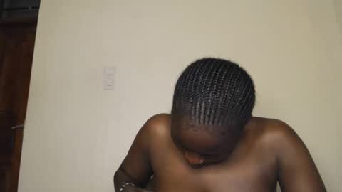 Snapshot of mellanin_pretty_ chatting on 17, 2, 2026 . online show from 17, 2, 2026