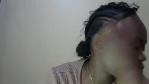 Snapshot of mellcy chatting on 17, 1, 2025 mell online show from 17, 1, 2025