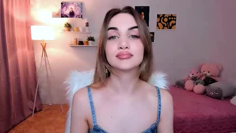 Tessa online show from 23, 2, 2025