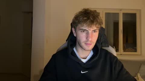 Snapshot of melodicass chatting on 8, 11, 2025 Melodicass online show from 8, 11, 2025